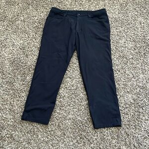 Lululemon 5 pocket Pants Mens 36 x 29 performance Golf Stretch Comfy